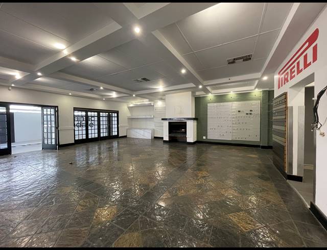 242M² OFFICE TO LET IN PARKMORE